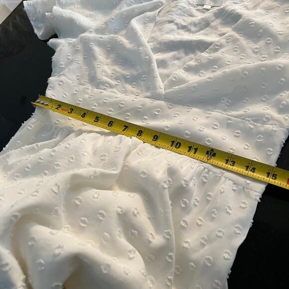 Line and Dot Skylar Midi White Dress Size Medium - Picture 6 of 11